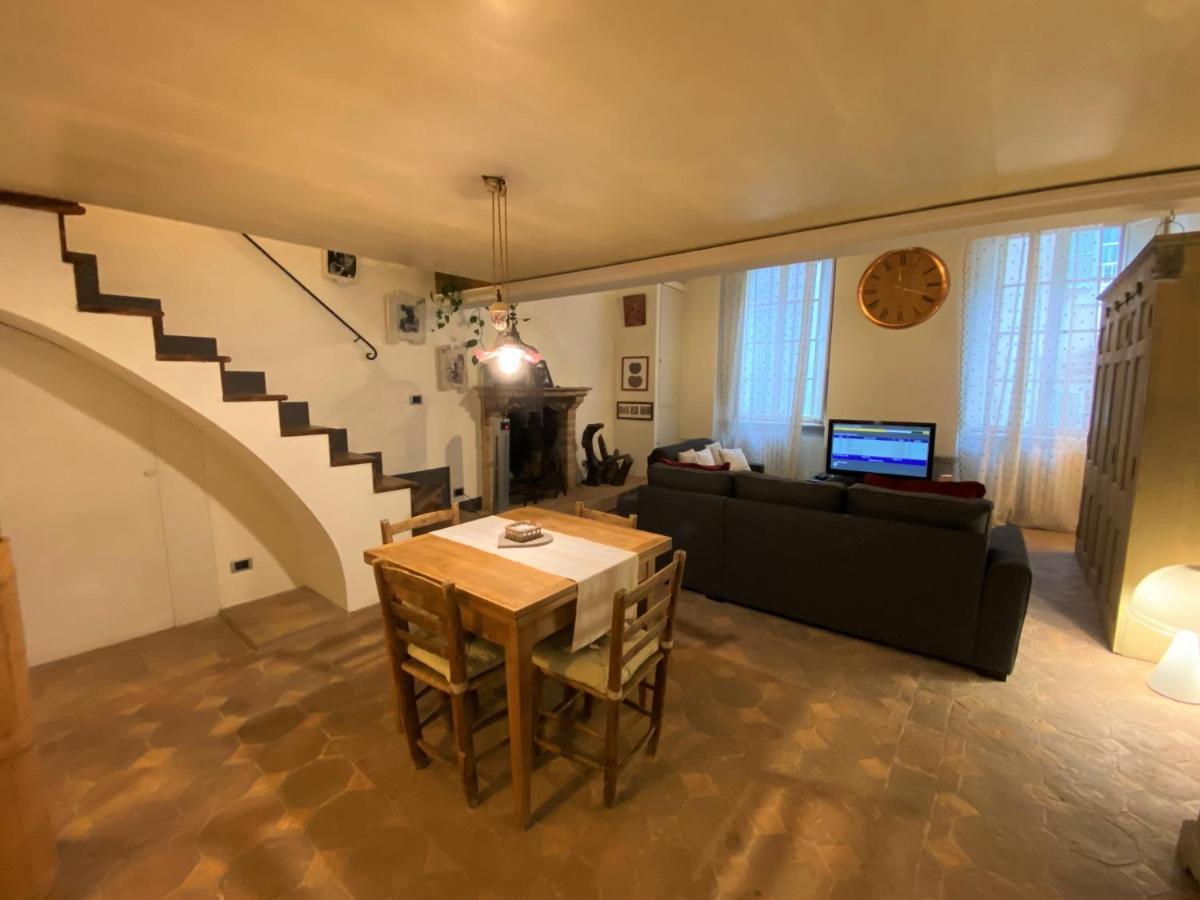 Gioielli Di Priori Apartment *